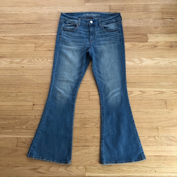 American Eagle Outfitters Denim - American Eagle Boho Flare Jeans Women’s Size 10 Short